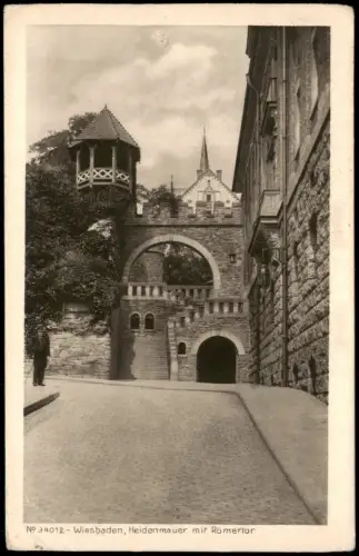 Ansichtskarte Wiesbaden Heidenmauer mit Römertor 1916   1. WK Feldpost