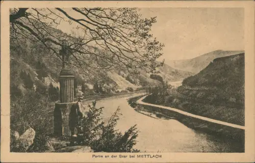 Ansichtskarte Mettlach Partie an der Saar Denkmal Kreuz 1919