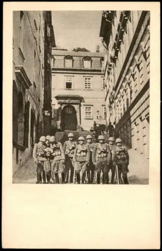 Prag Praha Deutsche Gesandtschaft in Prag (Uniformierte Soldaten) 1940