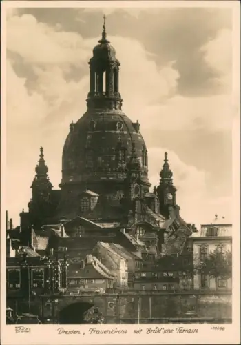 Innere Altstadt-Dresden Frauenkirche vor der Zerstörung 1940/1962 Walter Hahn:10698