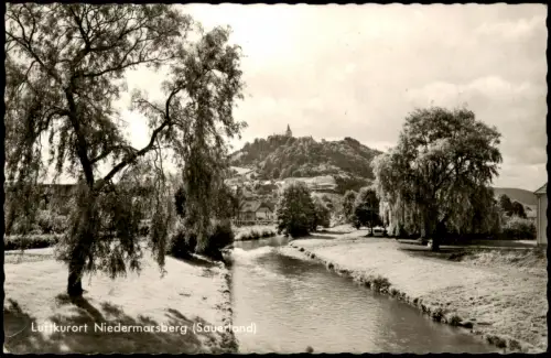 Ansichtskarte Niedermarsberg-Marsberg Partie im Sauerland am Fluss 1963/1962