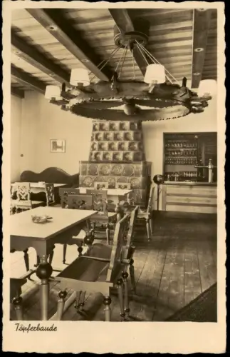 Ansichtskarte Oybin Töpferbaude Innenansicht der Lokalität Gastraum 1940