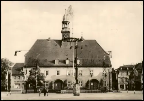 Ansichtskarte Finsterwalde Grabin Rathaus Fahnen 1964