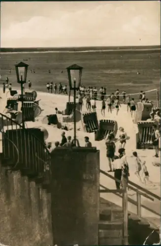 Ansichtskarte Binz (Rügen) Strand Treppe Strandkörbe 1958