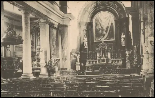 CPA Maubeuge Intérieur de l'Eglise 1915