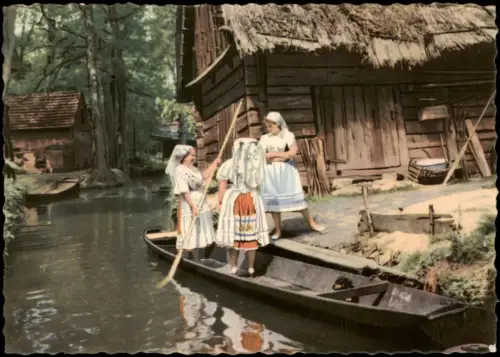 .Brandenburg Spreewald Błota zur DDR-Zeit, Frauen in Wendischer Tracht 1964