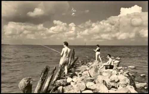 Ansichtskarte  Fischer Angler: Sport-Angler a.d. Müritz zur DDR-Zeit 1964