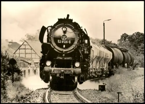 Ansichtskarte Golzow Dampflokomotiven im Einsatz Baureihe 52.80 1983