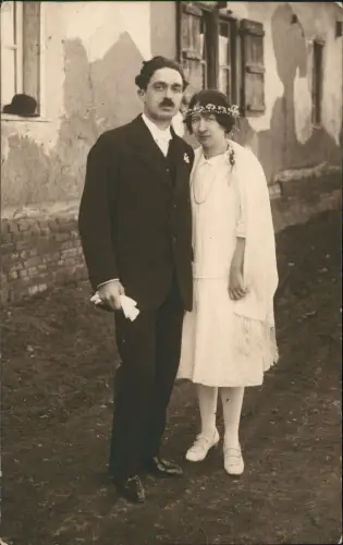 Ansichtskarte  Mode Kleidung Mann und Frau in eleganter Kleidung 1926
