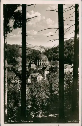 Ansichtskarte St. Blasien Blick durch den Wald auf die Stadt 1939