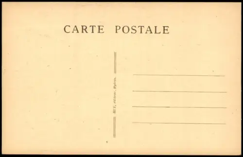 CPA Hyères-les-Palmiers RUE PARADIS ET EGLISE SAINT-PAUL 1910