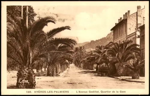 CPA Hyères-les-Palmiers Avenue Godillot, Quartier de la Gare 1910