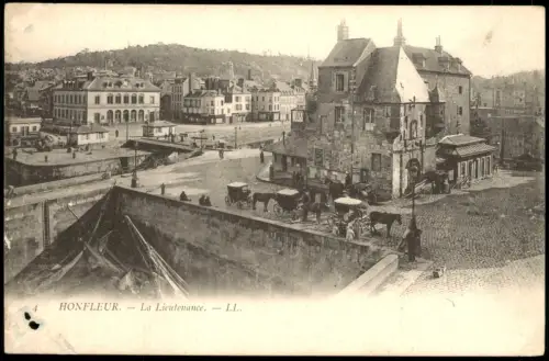 CPA Honfleur Ortsansicht HONFLEUR La Lieutenance 1900