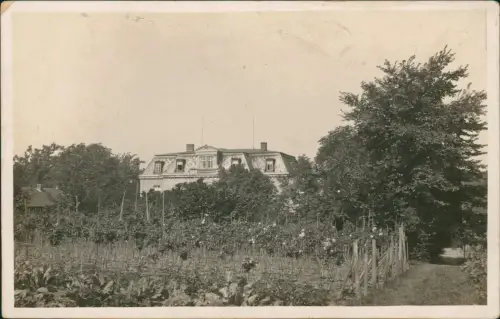 Ansichtskarte  Hausfassaden Privataufnahme mit GARTEN 1932