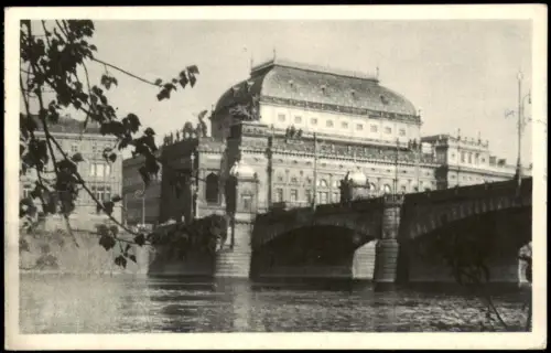 Postcard Prag Praha Národní divadlo Nationaltheater 1945