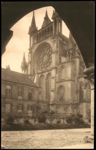 CPA Laon Partie an der Kathedrale 1910