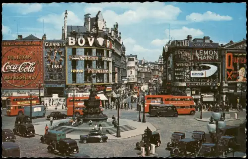 Postcard London Piccadilly Circus, Verkehr Traffic Autos Cars Bus 1970