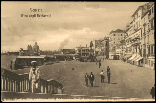 Venedig Venezia Riva degli Schiavoni - belebt Kind als Matrose 1924