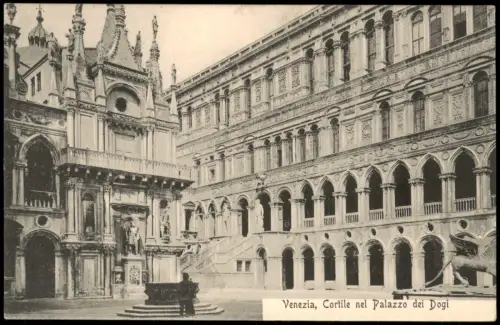 Cartolina Venedig Venezia Venice Cortile nel Palazzo dei Dogi 1922
