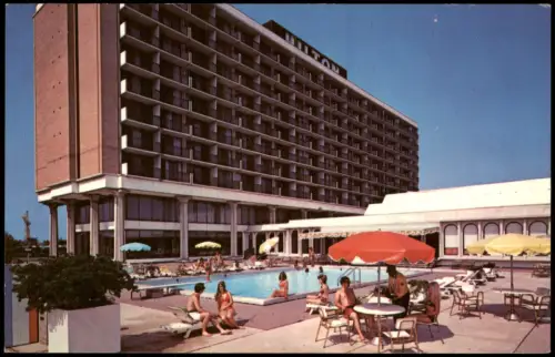Postcard Jacksonville (FL) Hilton Hotel Main Street Gulf Life Center 1971