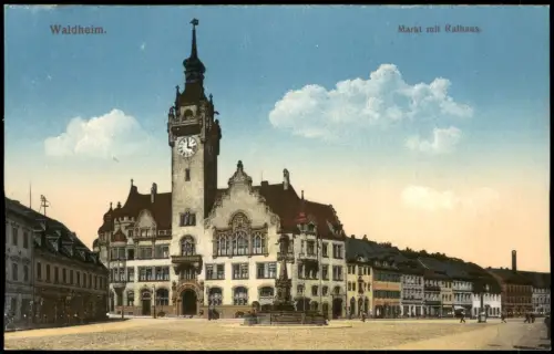 Ansichtskarte Waldheim (Sachsen) Markt mit Rathaus. 1915