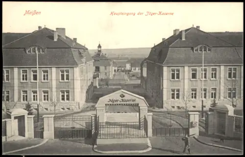 Ansichtskarte Meißen Haupteingang der Jäger-Kaserne 1915