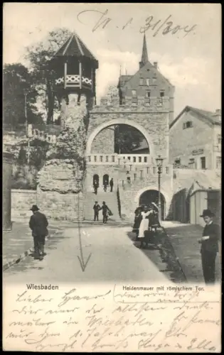 Ansichtskarte Wiesbaden Partie a.d. Heidenmauer mit römischem Tor 1904