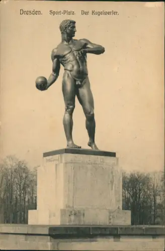 Ansichtskarte Dresden Sport-Platz. Der Kugelwerfer. 1916