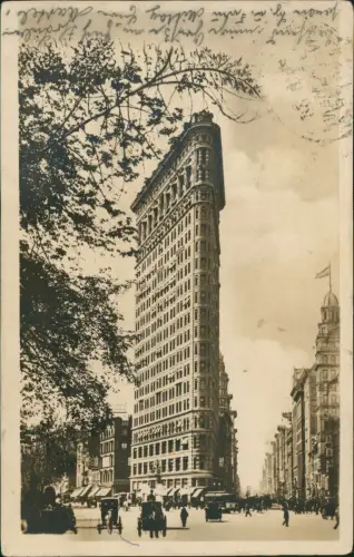 Postcard New York City Straßenszene Hochhaus 1926