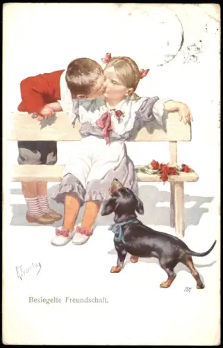 Ansichtskarte  Kinder Künstlerkarte Junge küsst Mädchen Dackel 1913