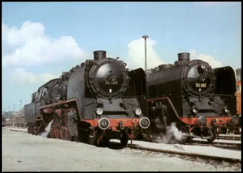 Radebeul Dampflokomotiven 50 849 und 03 001 im Bahnhof Radebeul Ost 1984