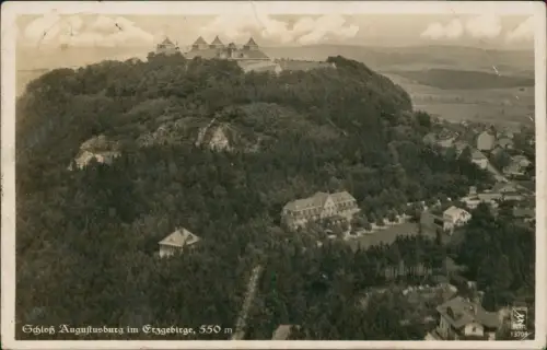 Ansichtskarte Augustusburg Erzgebirge Luftbild Stadt und Schloß 1932