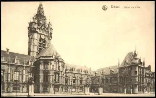 CPA Douai Dowaai Hôtel de Ville. Rathaus 1917