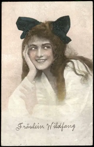 Ansichtskarte  Freche Frau Fräulein Wildfang Künstlerkarte 1914