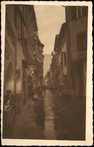 Cartolina Meran Merano Straße bei Regen 1930   Südtirol