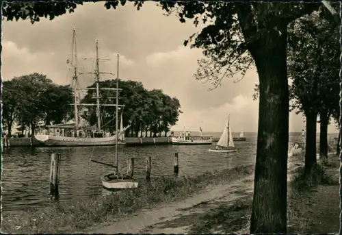 Ansichtskarte Wieck-Greifswald Mole in Wieck Segelschiff 1958