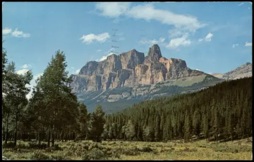 Postcard Kanada (allgemein) Mount Eisenhower Canadien Rockies 1968  Air MAIL