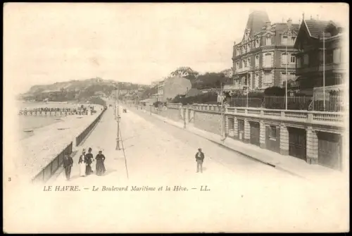 CPA Le Havre Promenade Le Boulevard Maritime et la Héve 1900