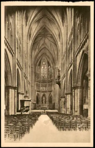 CPA Metz Intérieur de la cathédrale 1928