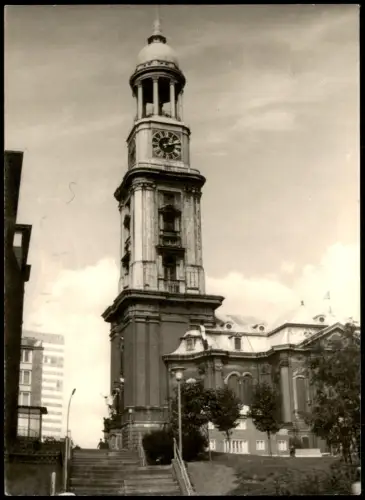 Foto Neustadt-Hamburg Michaeliskirche Seitenansicht 1967 Privatfoto