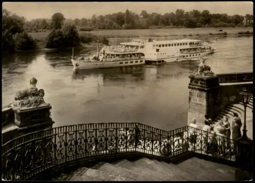 Ansichtskarte Pillnitz Weiße Flotte Dresden Luxusfahrschiff 1964