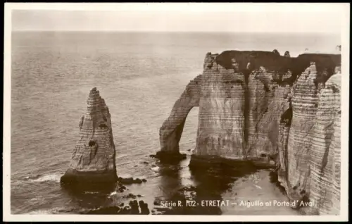 CPA Étretat ETRETAT Aiguille et Porte d'Aval 1930