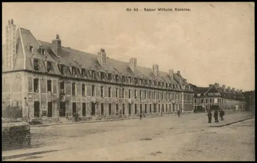 CPA La Fère Deutsche Kaiser Wilhelm Kaserne im 1. Weltkrieg 1915