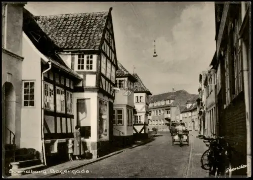 Postcard Schwenburg Svendborg Bagergade Straßenszene 1958