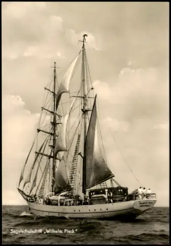 Ansichtskarte  Segelschulschiff Wilhelm Pieck (DDR Karte) 1968