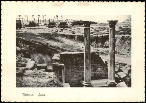 Cartolina Volterra Volterra Ortsansicht Scavi 1950