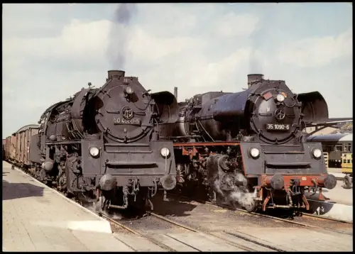 Ansichtskarte Güstrow Neubaulokomotiven Dampflokomotive im Bahnhof 1999