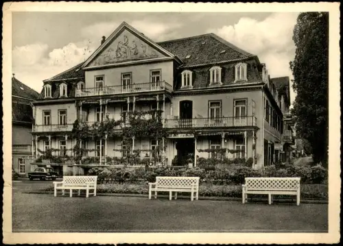 Ansichtskarte Bad Pyrmont Brunnenplatz Hotel 1957