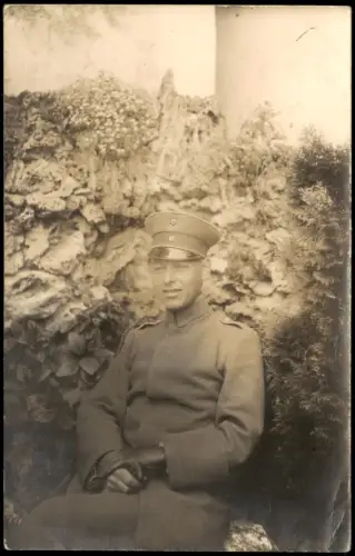 Militär Propaganda 1.WK Erster Weltkrieg Soldat auf Stuhl 1918