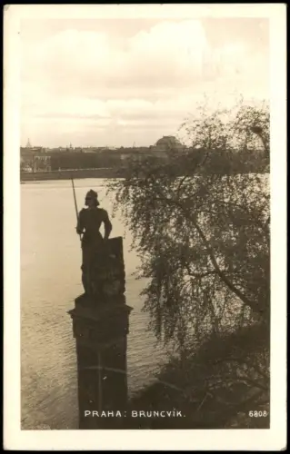 Postcard Prag Praha Statue am Fluß PRAHA BRUNCVÍK. 1936